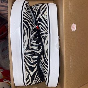Vans woman’s size 6